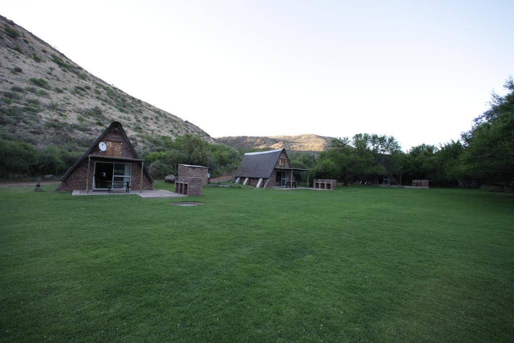 Вилла Ko Ka Tsara Bush Camp Бофорт-Уэст Экстерьер фото