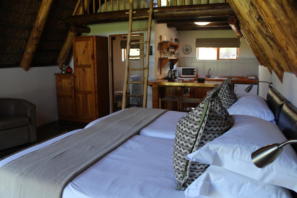 Вилла Ko Ka Tsara Bush Camp Бофорт-Уэст Экстерьер фото